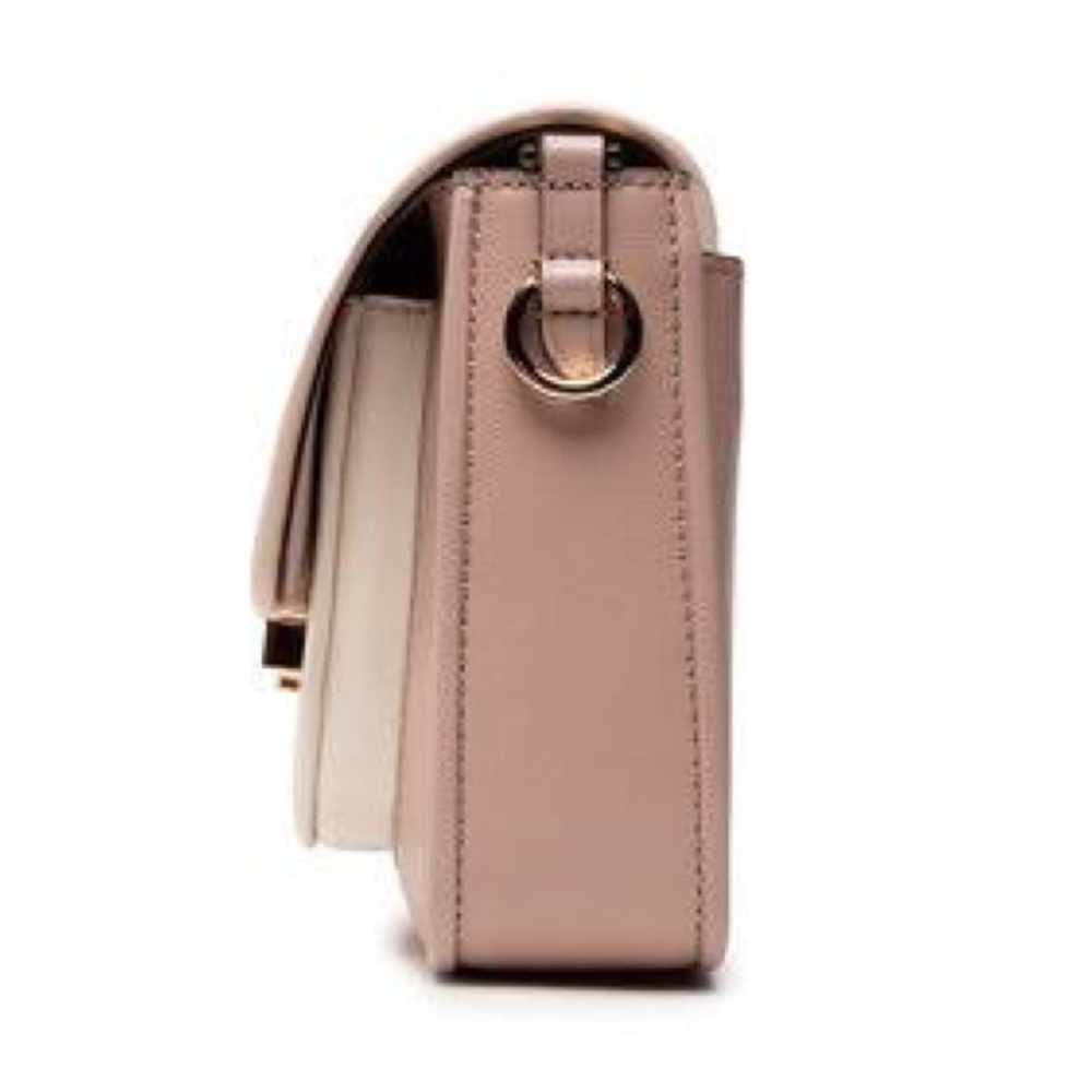 Michael Kors Bradshaw Messenger Crossbody Bag - Picture 10 of 11